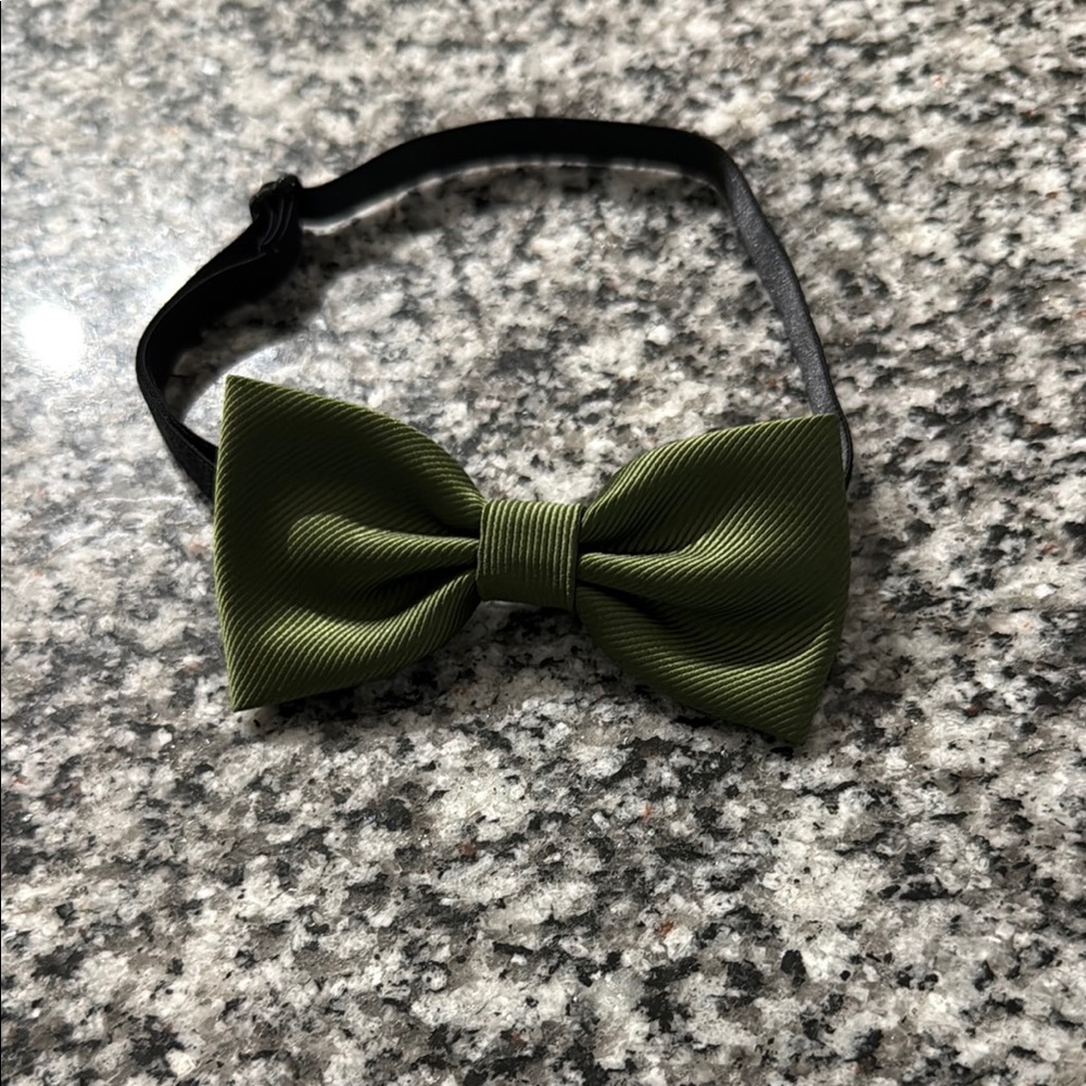 Green Bow Tie for Boys